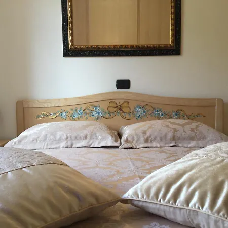 Domus Incanto Apartment *