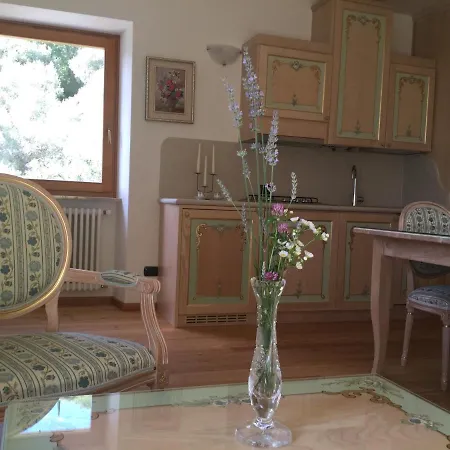 Domus Incanto Apartment *