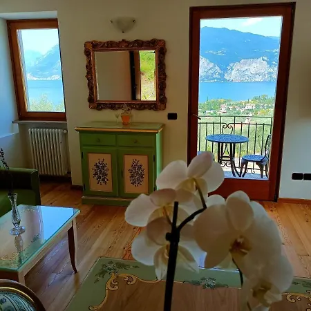 Domus Incanto Apartment *